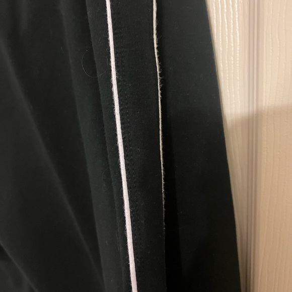 Nieman Marcus Black Jacket and Pants Set w White Piping - Picture 11 of 13